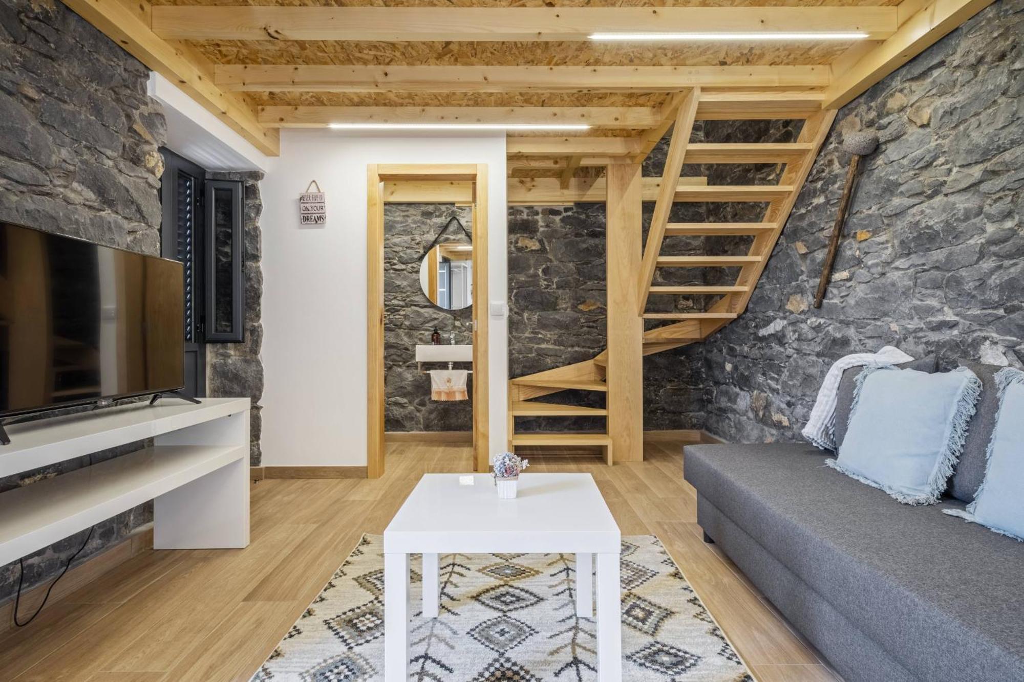 ポルト・モニス Mountain Retreat By Madeira Sun Travelヴィラ エクステリア 写真